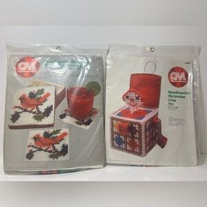 Lot of 2 Columbia Minerva Needlepoint Plastic Canvas Kits 8338 & 8331 VTG 1980